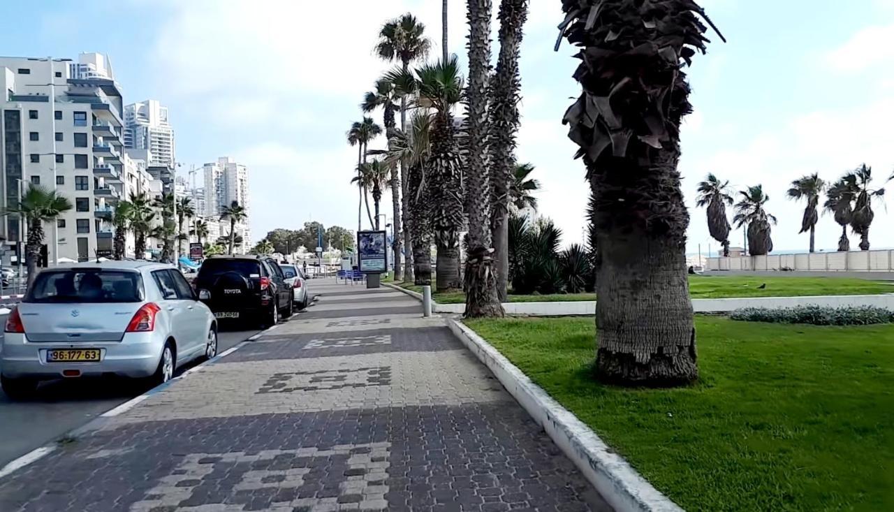 Beachfront Studio Apartment Bat Yam 412 Exterior foto